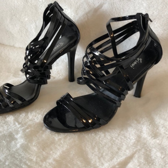 Women’s Size 5 Sexy Skinny Heel Sandal - Picture 1 of 2